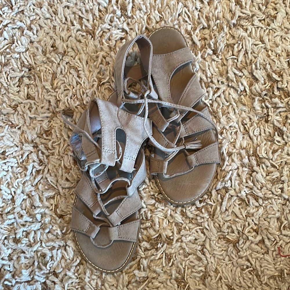 Old Navy Sandas
